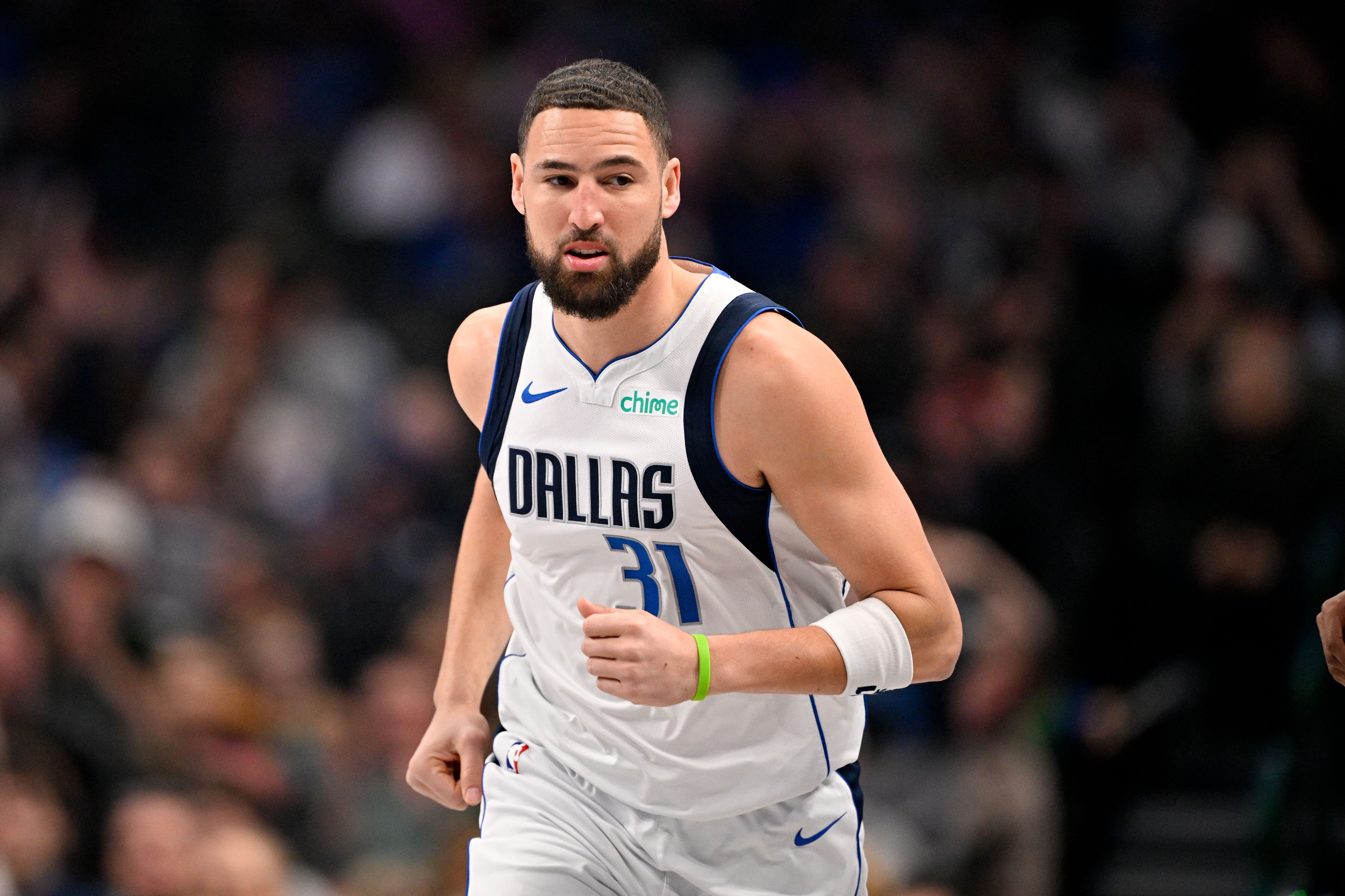 马绍尔：克莱放下身段担任替补 为球队牺牲 我敬佩他的职业态度