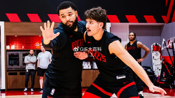 金福彩票-范弗里特有望提前复出，火箭迎季后赛强心剂！目前火箭最缺的人|谢泼德|纽约尼克斯队|弗雷德·范弗里特|休斯敦火箭队|nba_新浪体育_新浪新闻