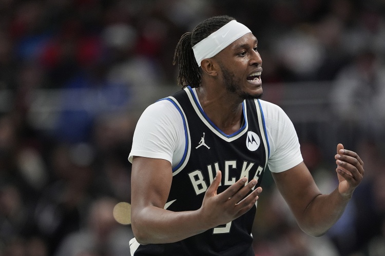 福彩3D-NBA三四月红黑榜：有人换队成诈骗犯 东皇展示最强形态