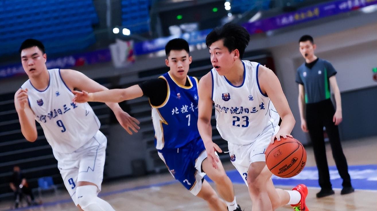 杨鸣又回沈阳了!刘志轩率领U21首秀3分憾负,但是青年才俊令人期待